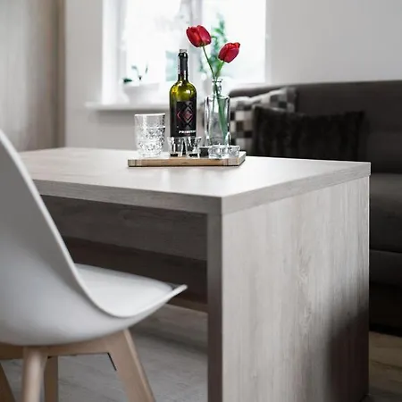 Lakowa 2 Apartman *